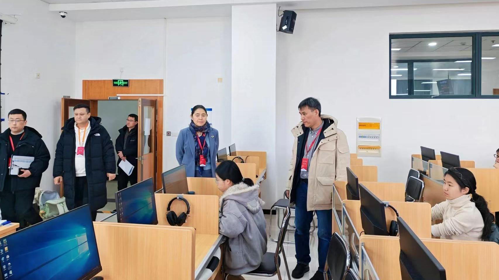 上海外国语大学2025-2026学年第一学期期末考试启动